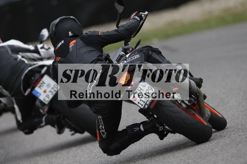 /Archiv-2023/55 02.08.2023 FREERIDE TRAINING ADR/Gruppe M/backside